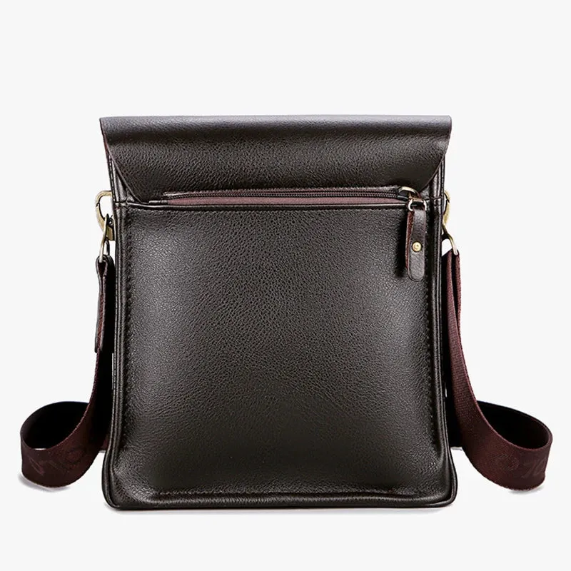 Classic Black Polo-Inspired Shoulder Bag – Timeless Style Statement