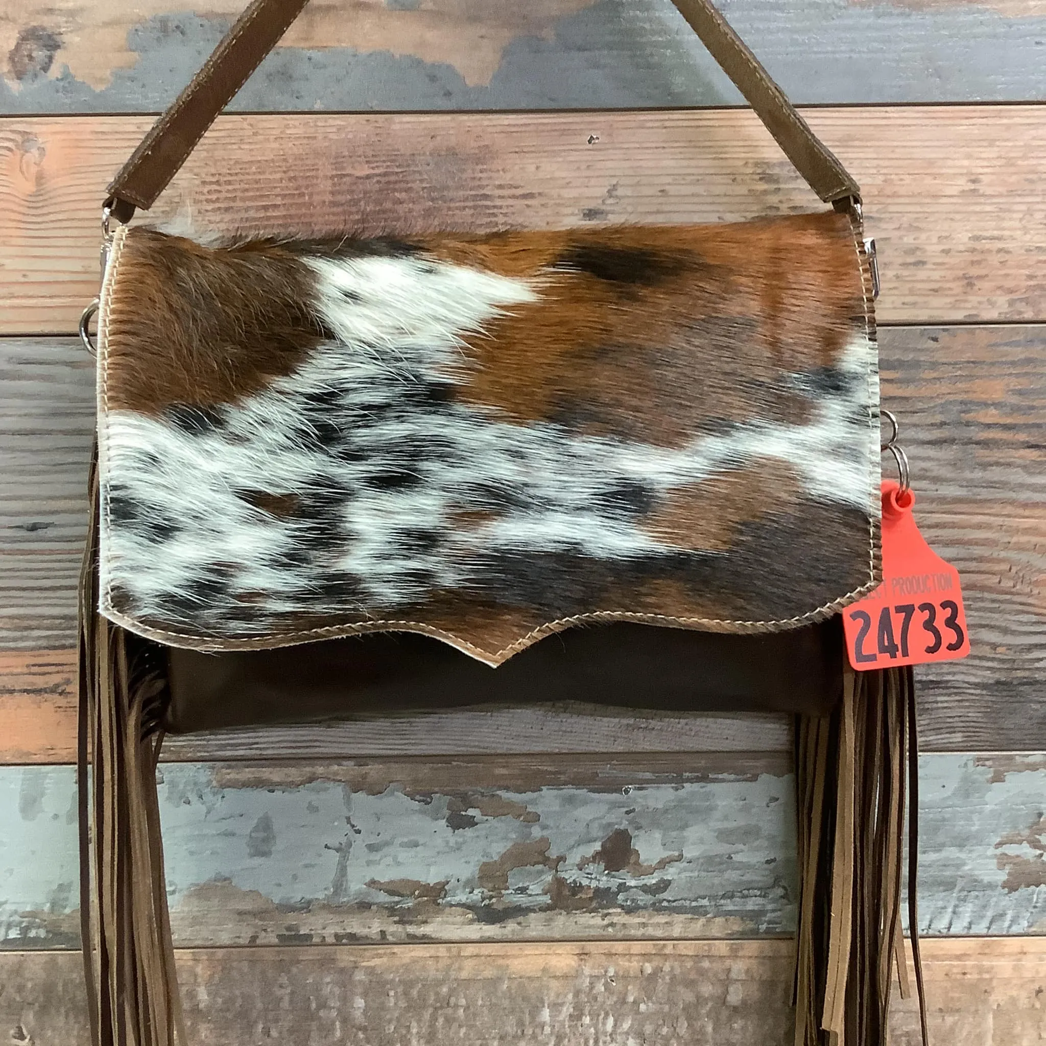 Classy Cowgirl - #24733 Bag Drop