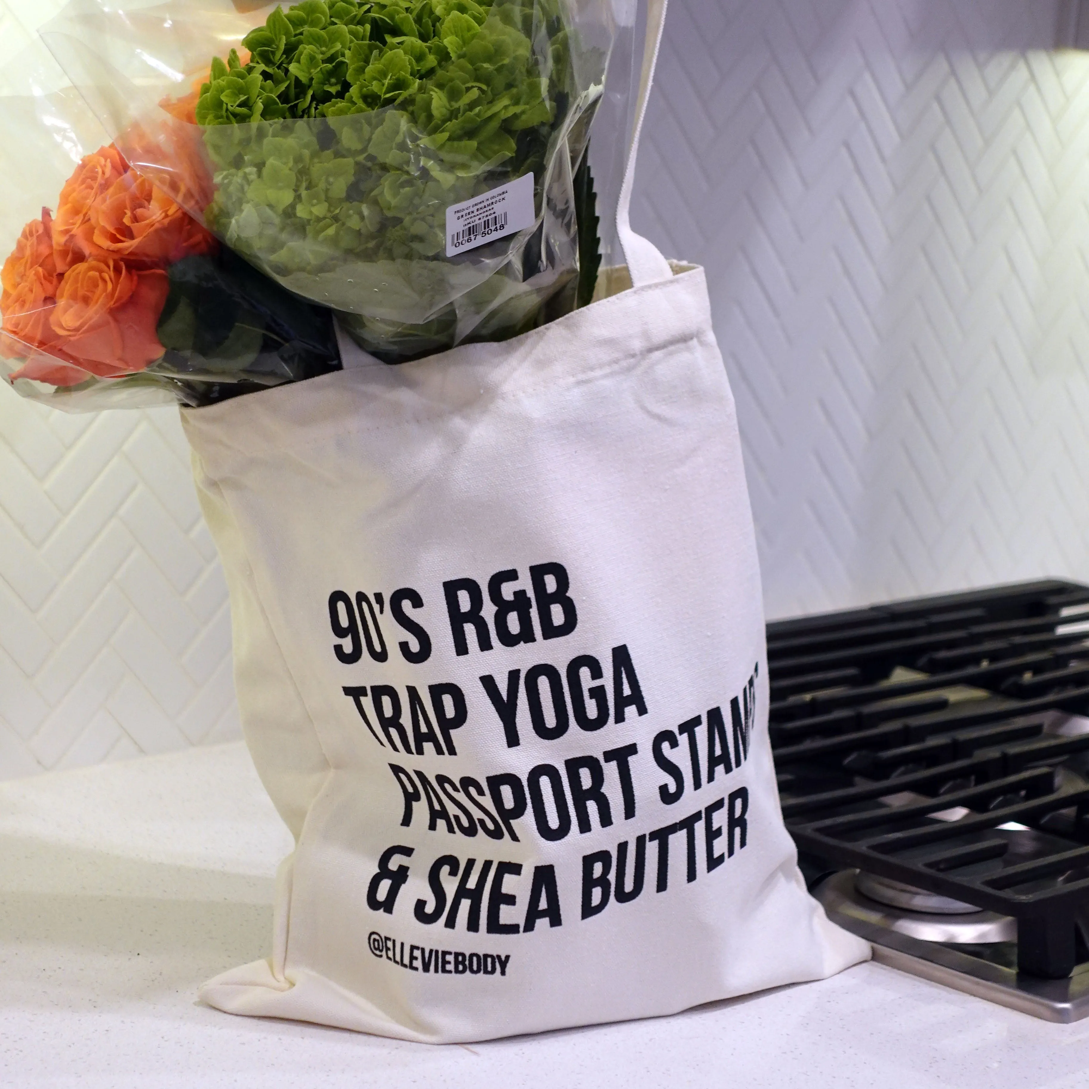 Elle Vie Tote Bag
