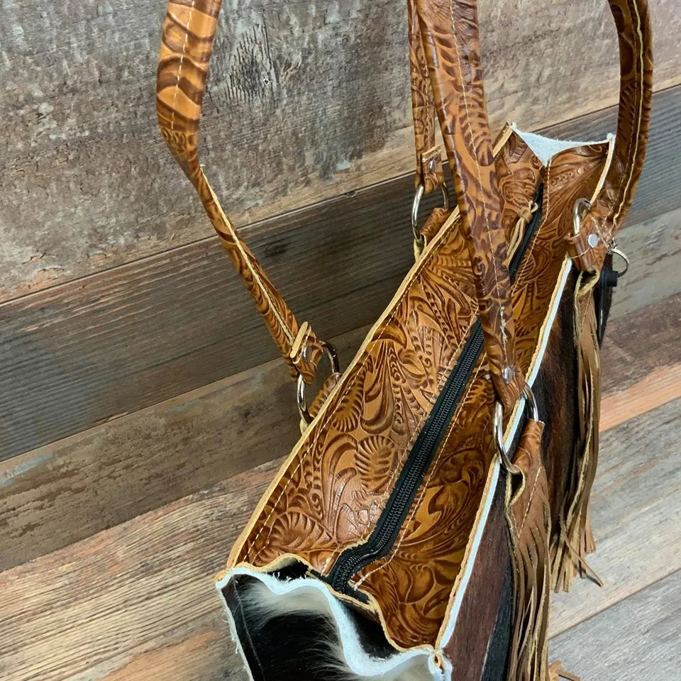 Get Outta Town Tote - #17995