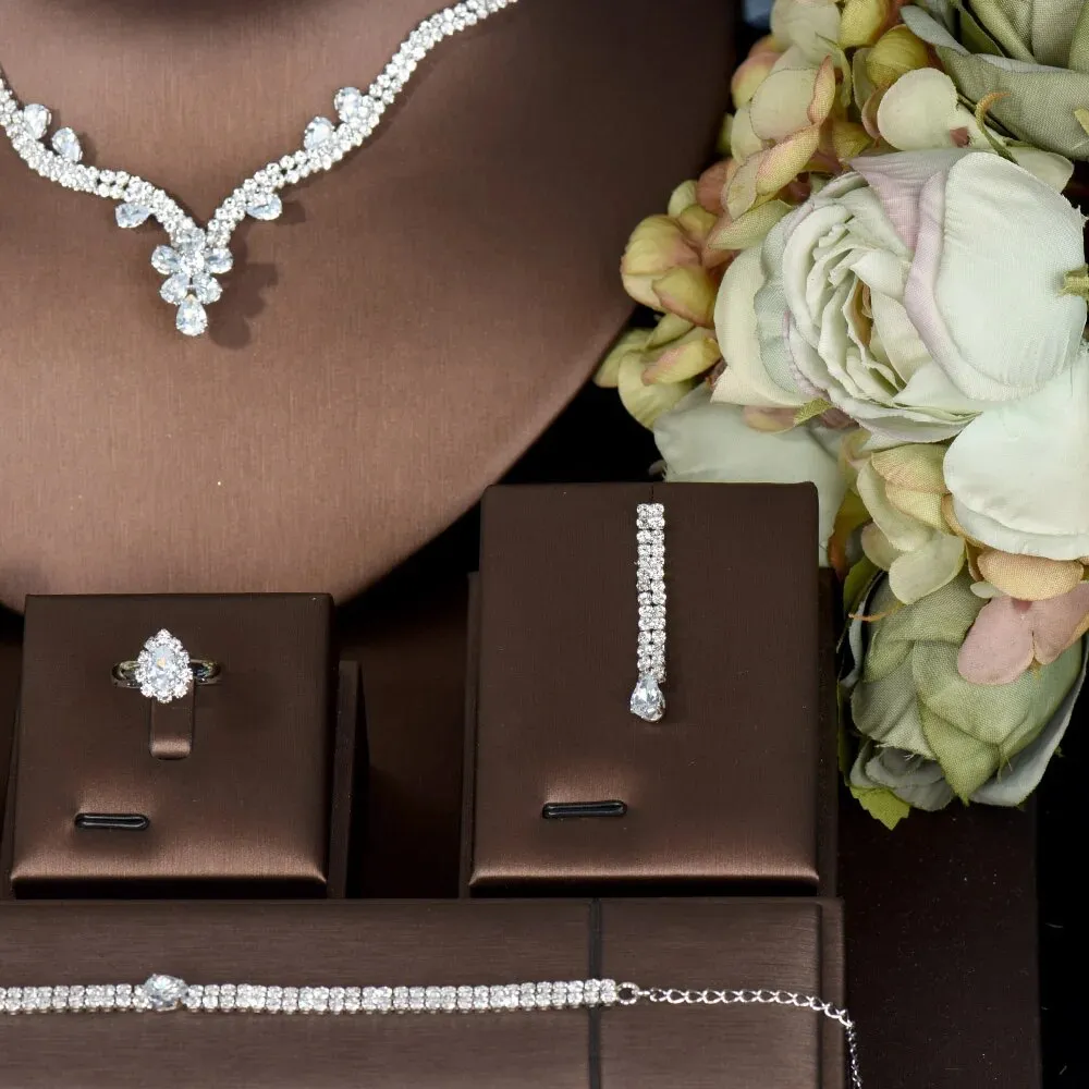 Gorgeous Leaf Water Drop Necklace Set