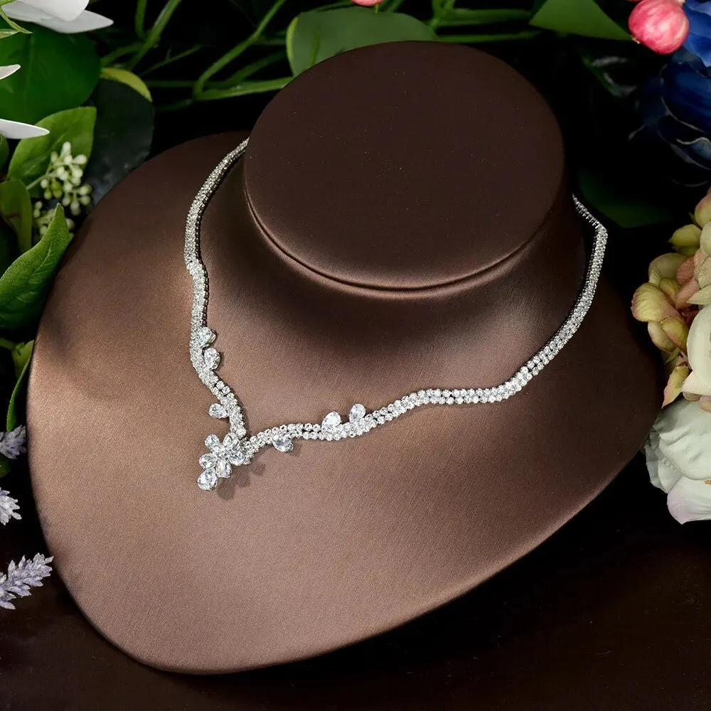 Gorgeous Leaf Water Drop Necklace Set