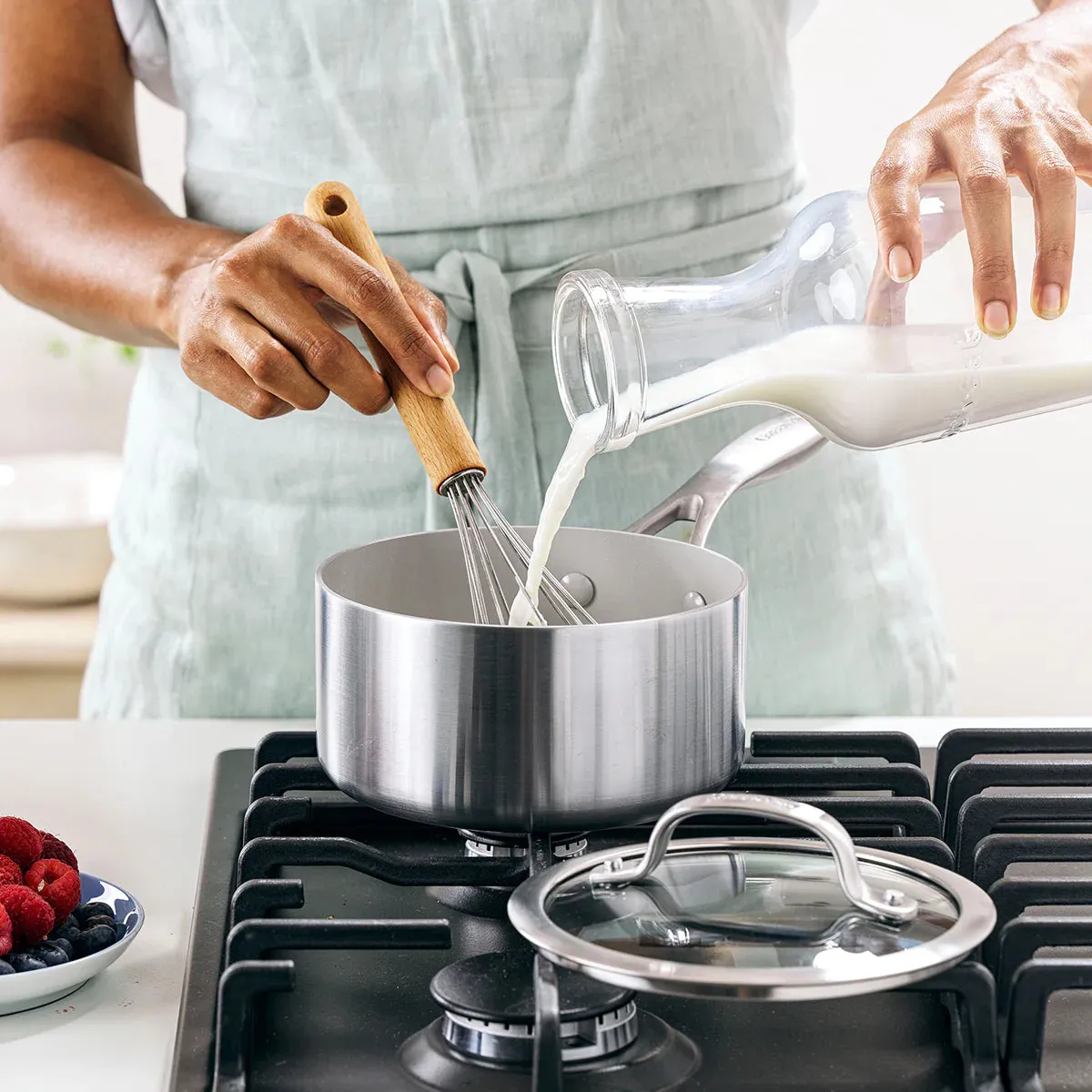 GreenPan Venice Pro Stainless Steel Ceramic Nonstick Saucepan with Lid – 1.6qt