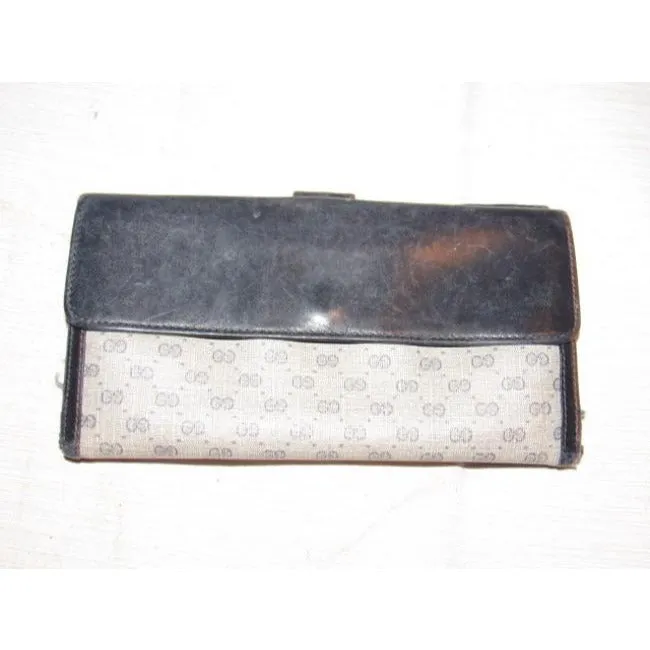 Gucci Blue Small G Logo Print And Leather With Gold Blue Enamel Gg Hinge Vintage Wallet