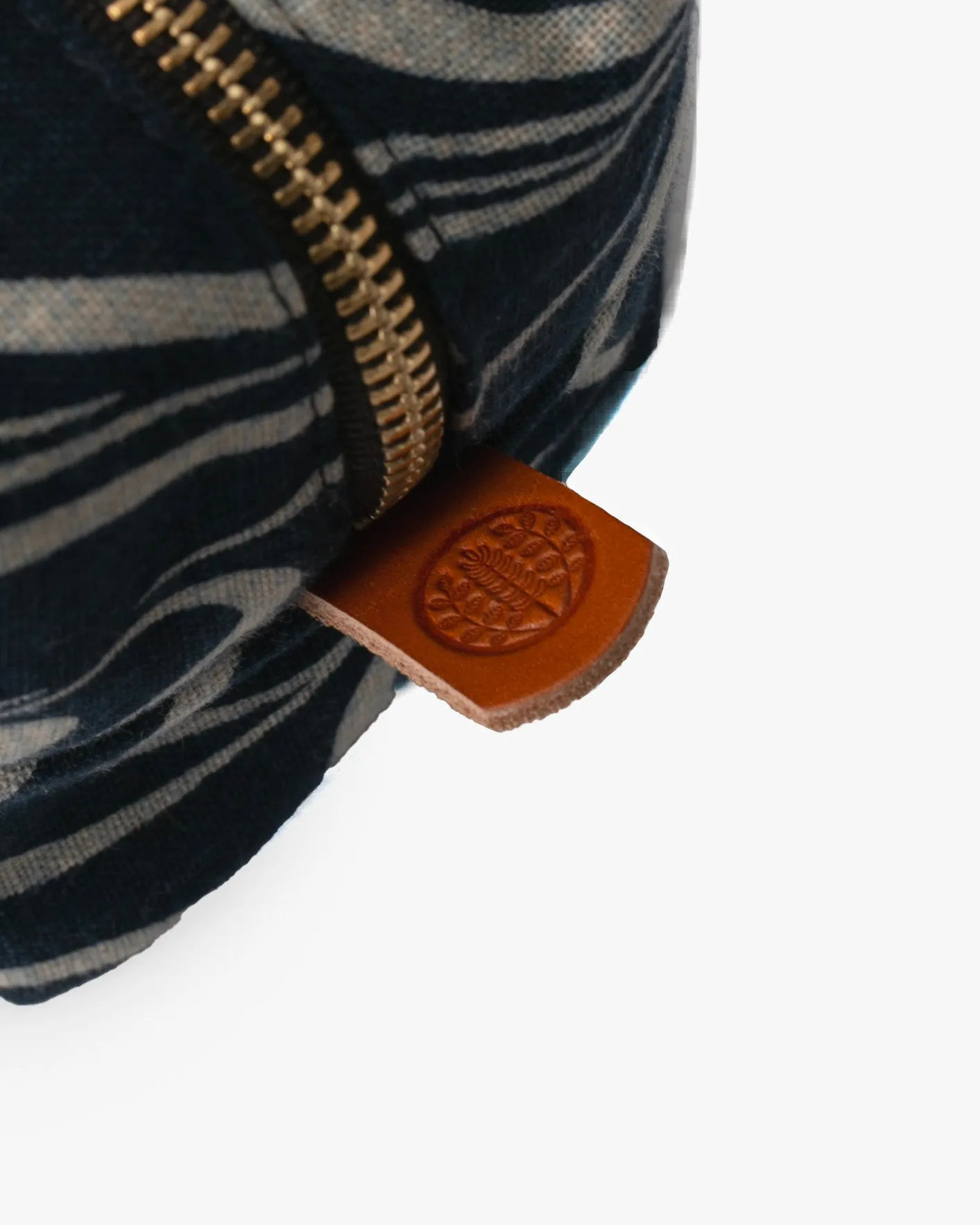 Kiriko Original Dopp Kit, Kanzemizumon