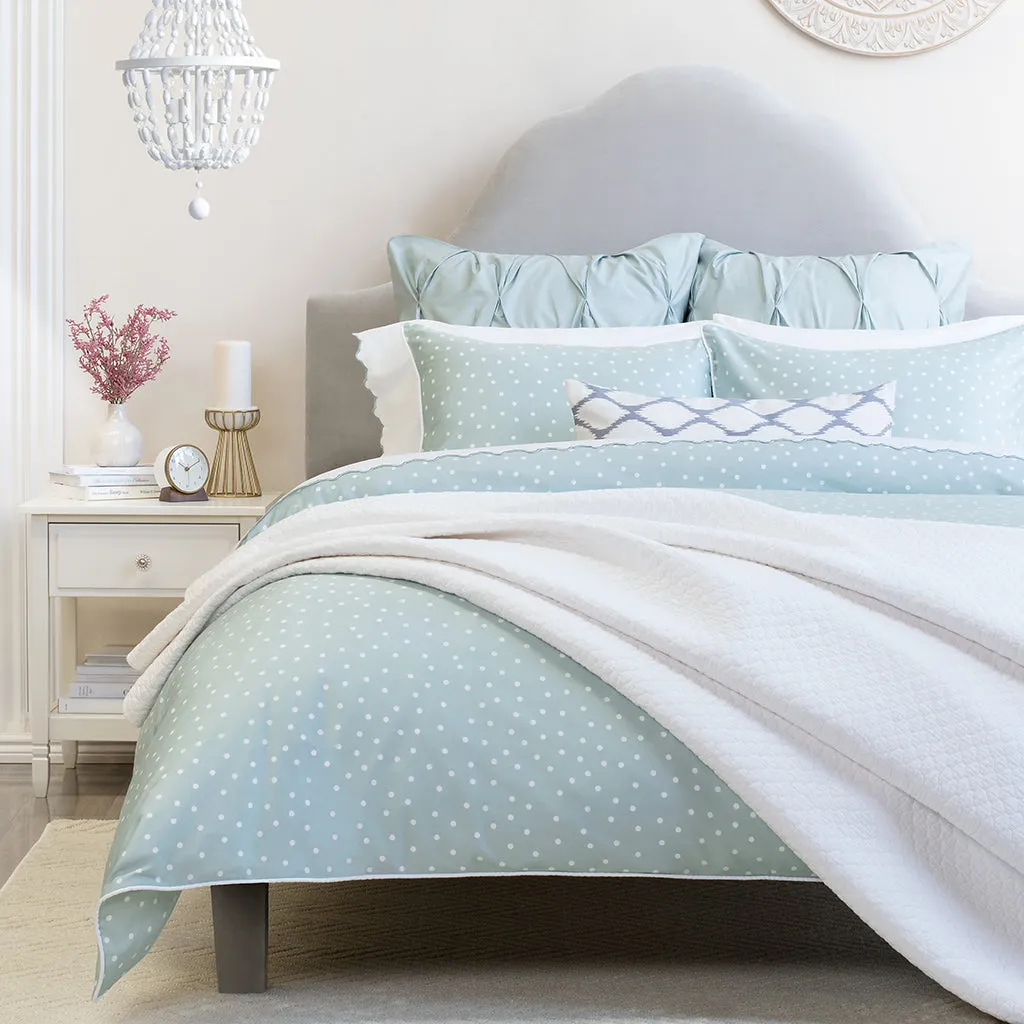 The Porcelain Green Scalloped Embroidered Sheet Set